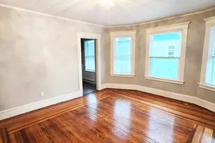 652 Watertown Ave, Waterbury, CT 06708 - Photo 7