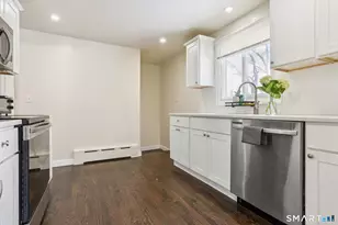 114 Colony St, Hamden, CT 06518 - Photo 9