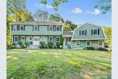 10 Foxwood Road, Trumbull, CT 06611 - Photo 1