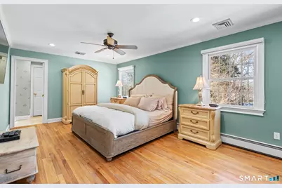 10 Foxwood Road, Trumbull, CT 06611 - Photo 21