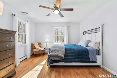 10 Foxwood Road, Trumbull, CT 06611 - Photo 25