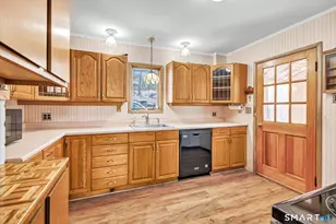 61 Soundview Ave, Shelton, CT 06484 - Photo 13