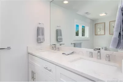 303 Wakeman Road, Fairfield, CT 06824 - Photo 21