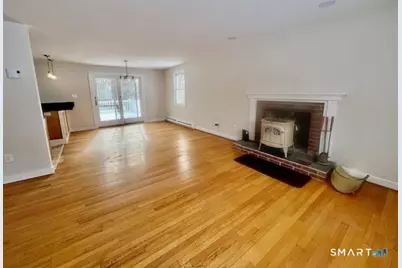 32 Latimer Drive, East Lyme, CT 06333 - Photo 5