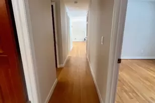 32 Latimer Dr, East Lyme, CT 06333 - Photo 11