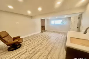 32 Latimer Dr, East Lyme, CT 06333 - Photo 19