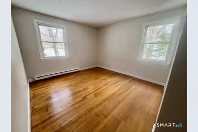 32 Latimer Drive, East Lyme, CT 06333 - Photo 13