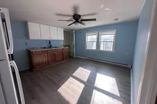 24 Rocky Hill Ave, New Britain, CT 06051 - Photo 7