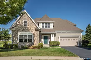 6 Spy Glass Cir, Bloomfield, CT 06002 - Photo 1