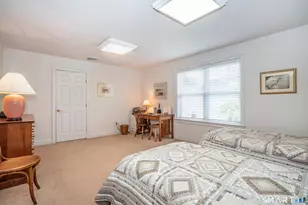 6 Spy Glass Cir, Bloomfield, CT 06002 - Photo 25