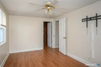 39 Burlington Street, Hartford, CT 06112 - Photo 23