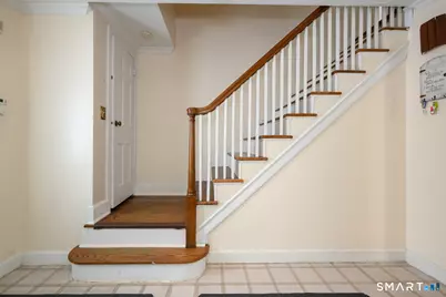 39 Burlington Street, Hartford, CT 06112 - Photo 15