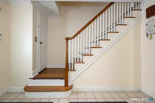 39 Burlington St, Hartford, CT 06112 - Photo 15