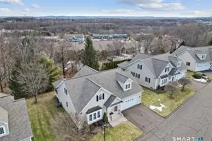 9 Dogwood Ct, Rocky Hill, CT 06067 - Photo 3