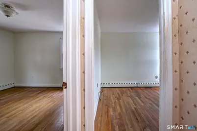 22 Lynmoor Street, Milford, CT 06460 - Photo 17