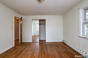 22 Lynmoor St, Milford, CT 06460 - Photo 19