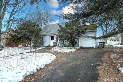 22 Lynmoor Street, Milford, CT 06460 - Photo 5