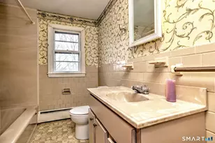 22 Lynmoor St, Milford, CT 06460 - Photo 29