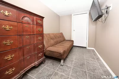 357 Harral Avenue, Bridgeport, CT 06604 - Photo 17