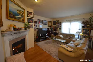 1376 Chopsey Hill Rd, Bridgeport, CT 06606 - Photo 11