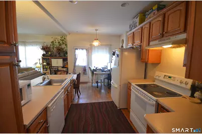 1376 Chopsey Hill Road, Bridgeport, CT 06606 - Photo 7