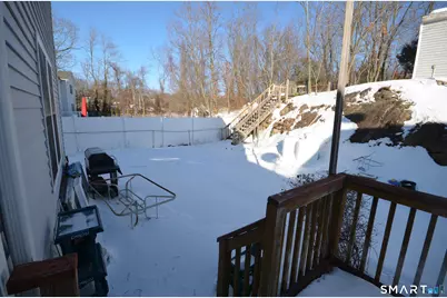 1376 Chopsey Hill Road, Bridgeport, CT 06606 - Photo 31