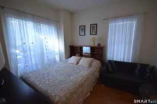 1376 Chopsey Hill Rd, Bridgeport, CT 06606 - Photo 9