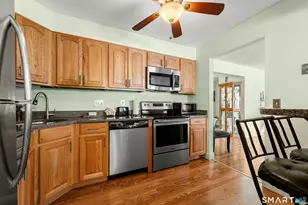 180 Colonial Rd, Stamford, CT 06906 - Photo 13