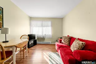 180 Colonial Rd, Stamford, CT 06906 - Photo 21