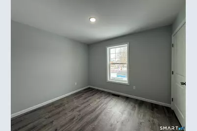 96 Collis Street, West Haven, CT 06516 - Photo 5