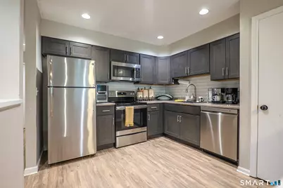 32 Deer Run #32, Bethel, CT 06801 - Photo 5