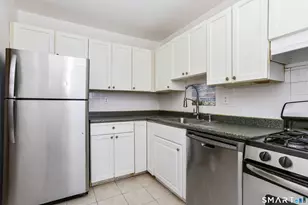 91 Strawberry Hill Ave, Stamford, CT 06902 - Photo 7