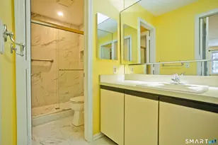 5 Caramoor Park, Bloomfield, CT 06002 - Photo 17