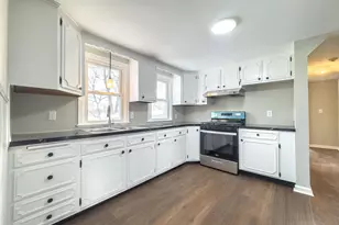 167 N Hoadley St, Naugatuck, CT 06770 - Photo 7