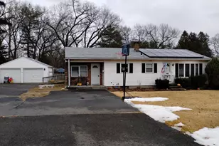 2 Sharren Ln, Enfield, CT 06082 - Photo 15