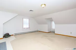 8 Housman St, Danbury, CT 06810 - Photo 21