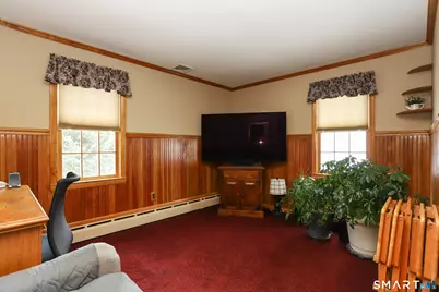 8 Housman Street, Danbury, CT 06810 - Photo 15