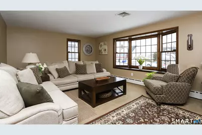 8 Housman Street, Danbury, CT 06810 - Photo 7