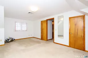 8 Housman St, Danbury, CT 06810 - Photo 17