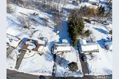 190 Elmwood Drive, Meriden, CT 06450 - Photo 35