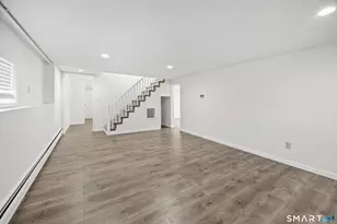 12 Bates Pl, Hartford, CT 06114 - Photo 17