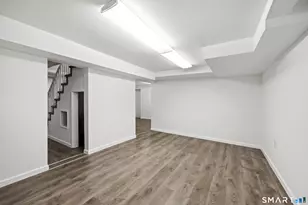 12 Bates Pl, Hartford, CT 06114 - Photo 19