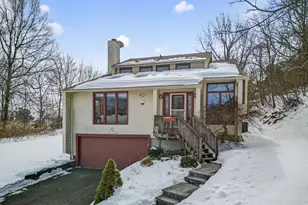 17 Esther Dr, Middlefield, CT 06455 - Photo 1