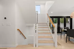 200 Hillspoint Rd, Westport, CT 06880 - Photo 19