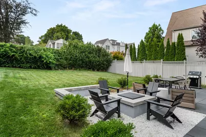 200 Hillspoint Road, Westport, CT 06880 - Photo 35