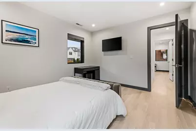 200 Hillspoint Road, Westport, CT 06880 - Photo 21