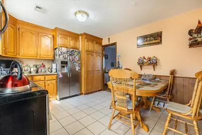 810 Roosevelt Drive, Derby, CT 06418 - Photo 13