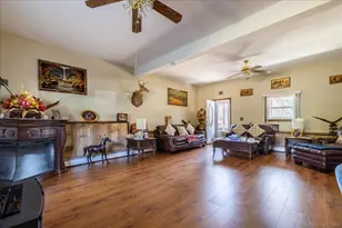 810 Roosevelt Dr, Derby, CT 06418 - Photo 27