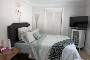 826 Dogburn Rd, Orange, CT 06477 - Photo 15