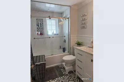 826 Dogburn Road, Orange, CT 06477 - Photo 11